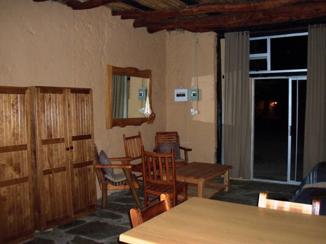 lodge_room_005.jpg lodge_room_005.jpg